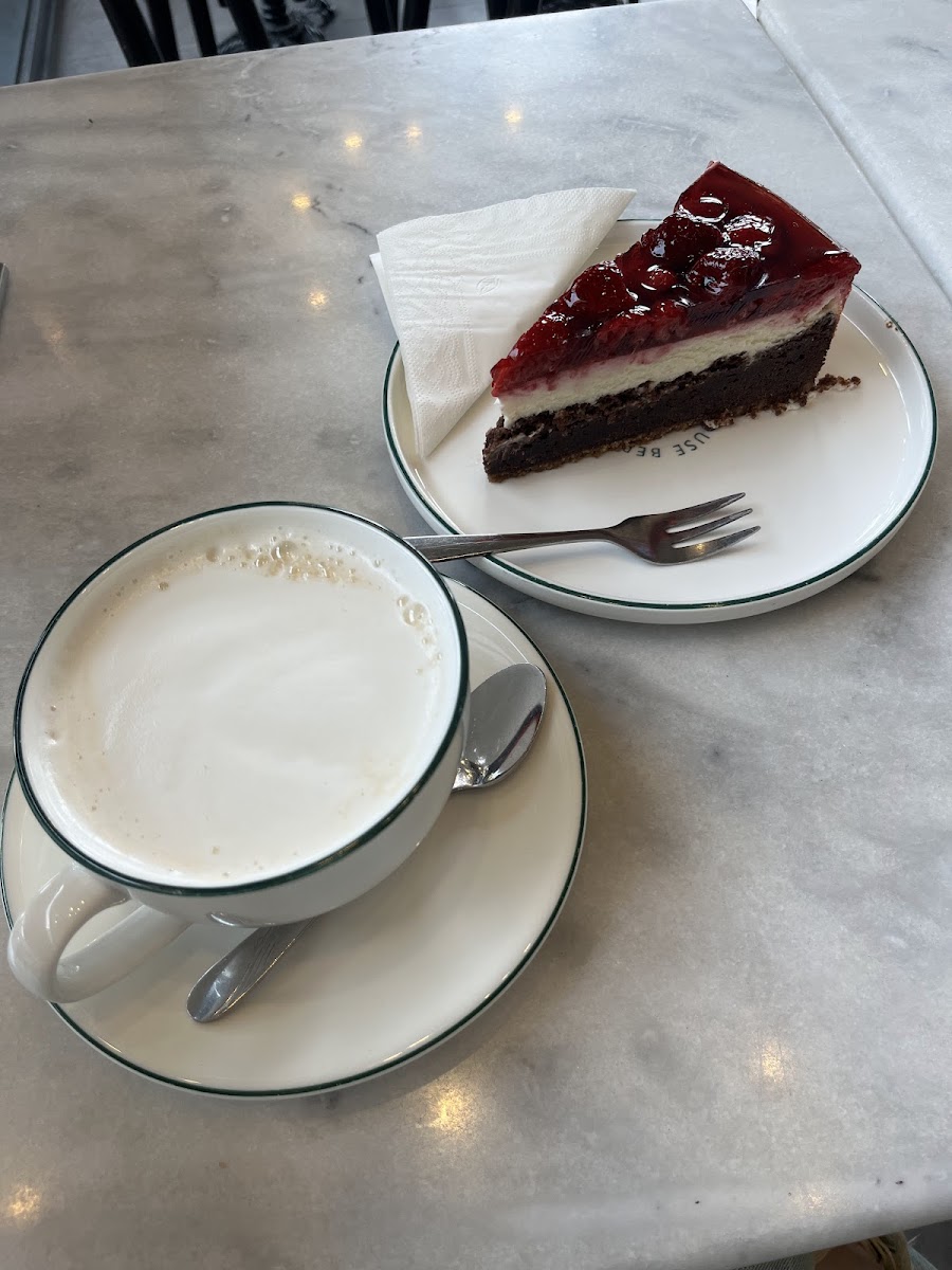 Wine & Coffee House (Café, Bar & Spirituosengeschäft)-5